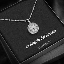Cargar imagen en el visor de la galería, Colgante Brújula del Destino.